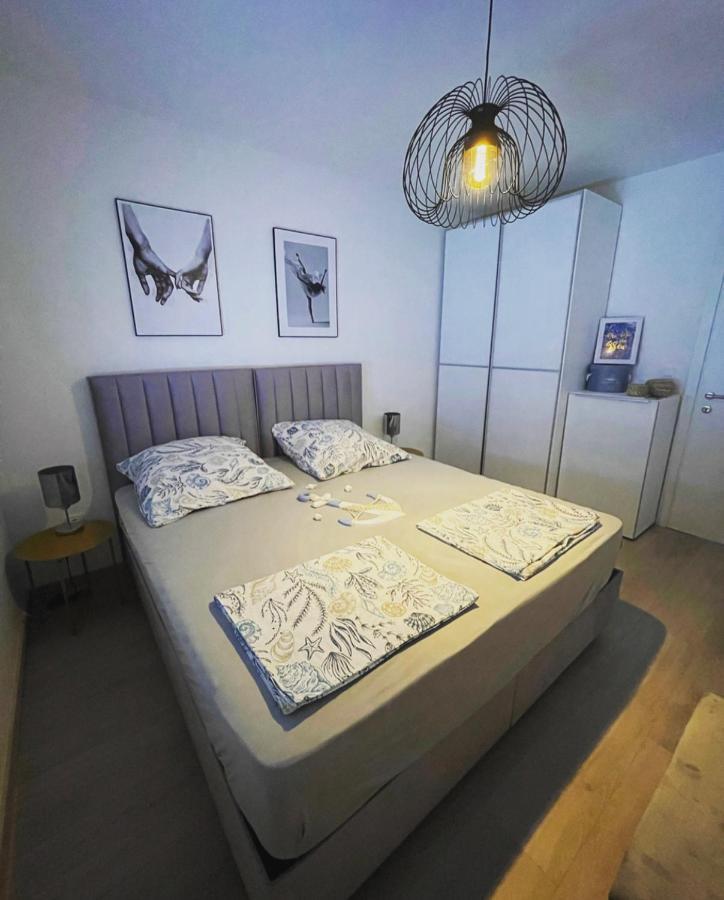 Apartment Mala מדולין מראה חיצוני תמונה