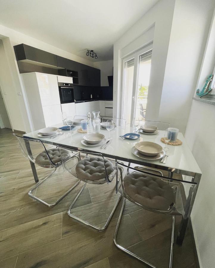 Apartment Mala מדולין מראה חיצוני תמונה