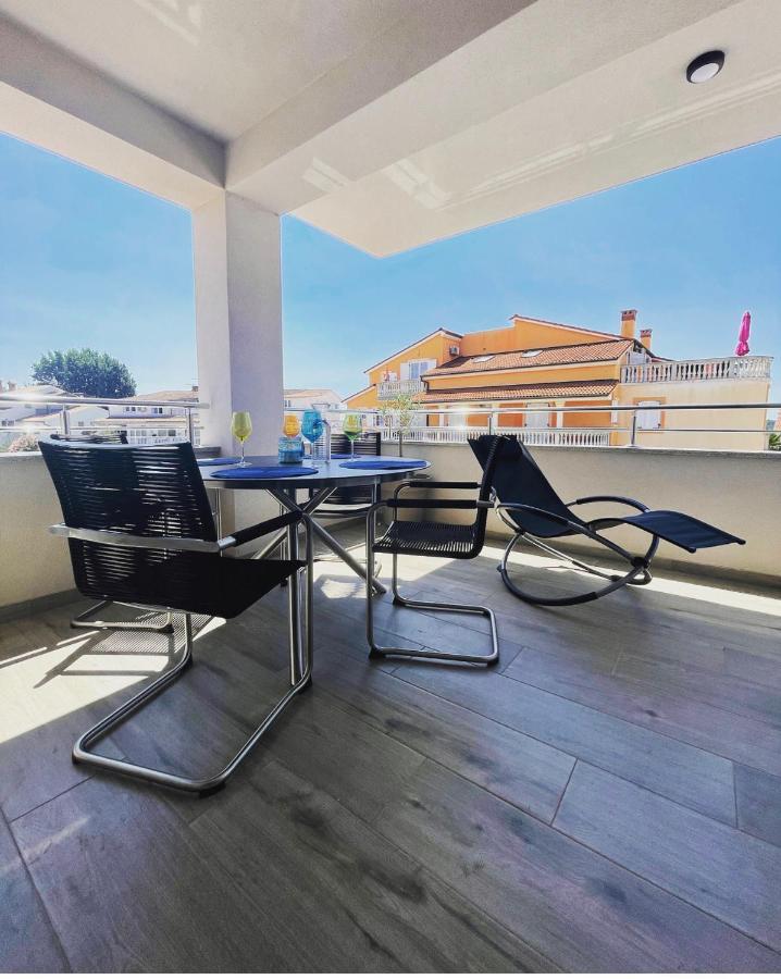 Apartment Mala מדולין מראה חיצוני תמונה